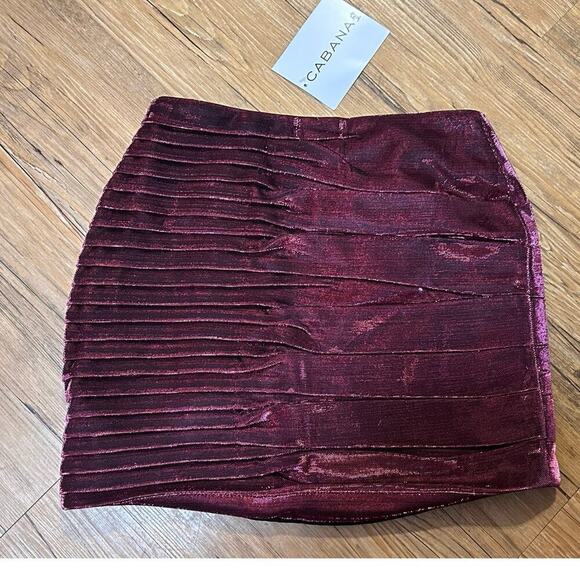 Nwt-Bond 73- ruched metallic mini skirt -small - Picture 2 of 5